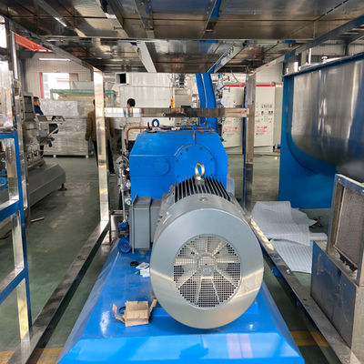 500 kg/h Extruder voor huisdierenvoeding met oven